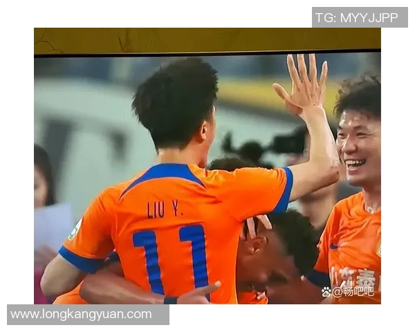 全球瞩目直播世界杯足球比赛激情四溢让我们共同见证历史时刻